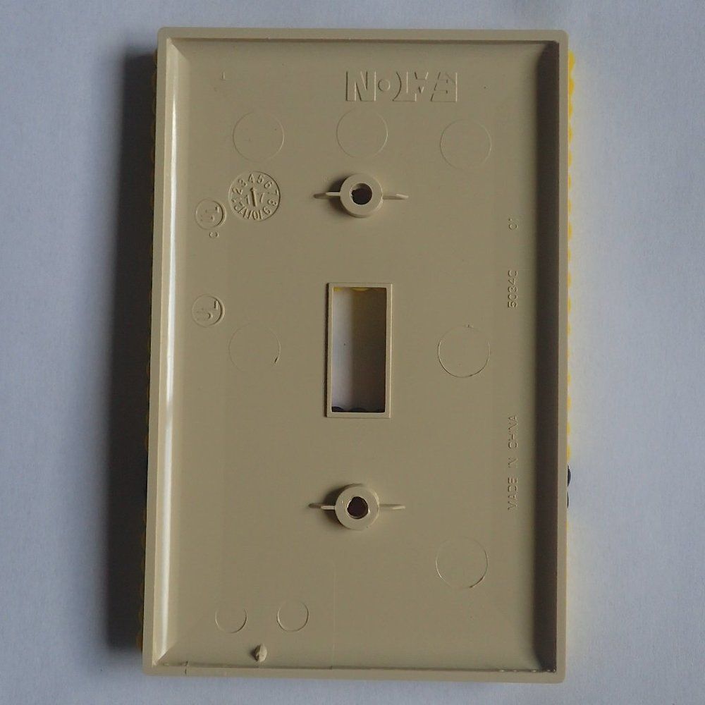 IRON MAN PERLER SWITCH PLATE - HANDMADE - Picture 2 of 2